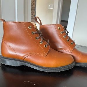 Dr. Martens Ankle Boot